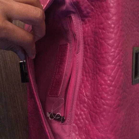 Shiraleah pink clutch - Picture 3 of 3